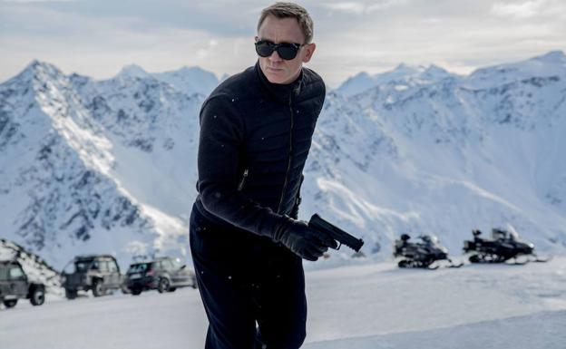 Daniel Craig, en su faceta de James Bond. 