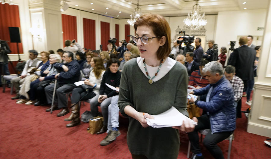 Los promotores del manifiesto 'ETA quiere poner el contador a cero' han presentado este miércoles en un hotel de San Sebastián, ante intelectuales y víctimas del terrorismo, el contenido de este documento, suscrito ya por más de 40.000 personas en la plataforma change.org.