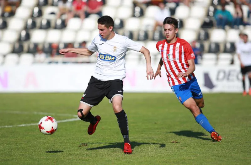 Los irundarras han recibido al Sporting B en el Stadium Gal, a las 18:00 horas. 