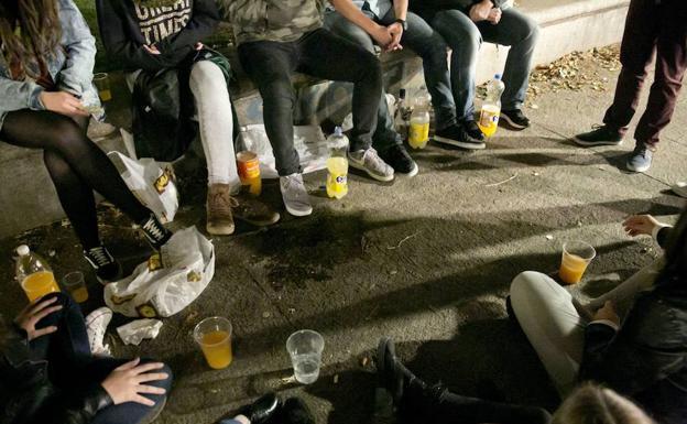La autopsia dirá si el alcohol causó la muerte de una joven en Salamanca