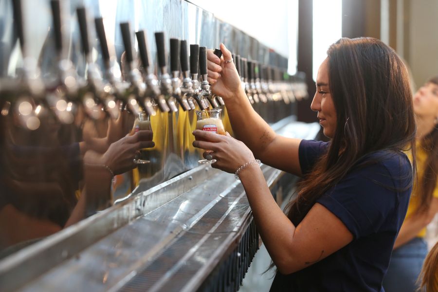 Con permiso del Oktoberfest, Melbourne acoge estos días el que dicen es el mejor festival de Cerveza. Hasta 170 marcas se ofrecen al público entusiata. 