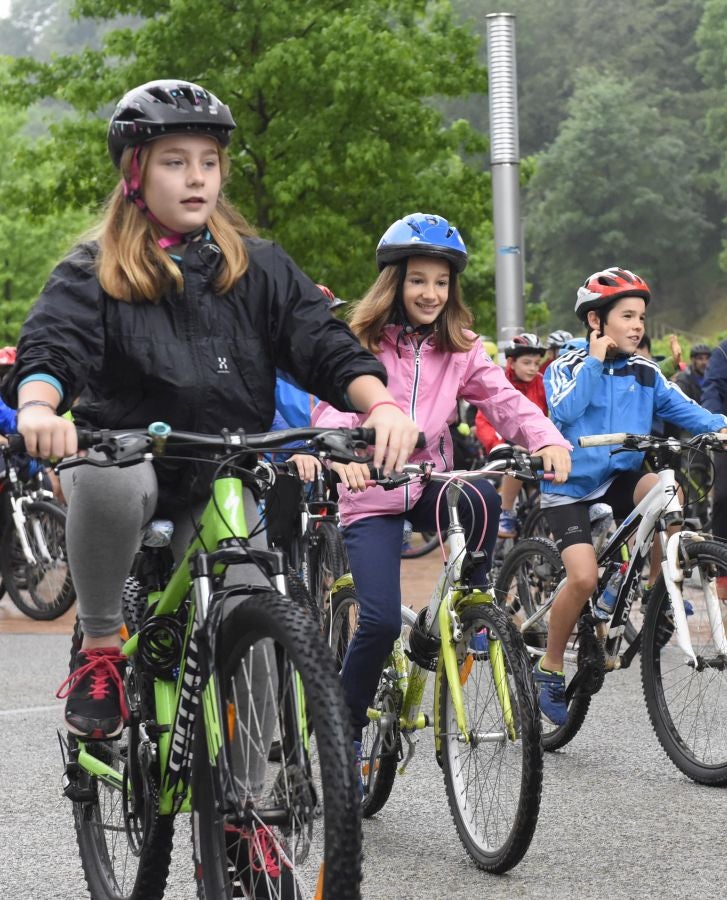 Gipuzkoa vive hoy y mañana sobre dos ruedas de la mano de la segunda feria Bicibizi, que desplegará un intenso programa de actividades, recorridos, talleres y actuaciones con la bicicleta como argumento.