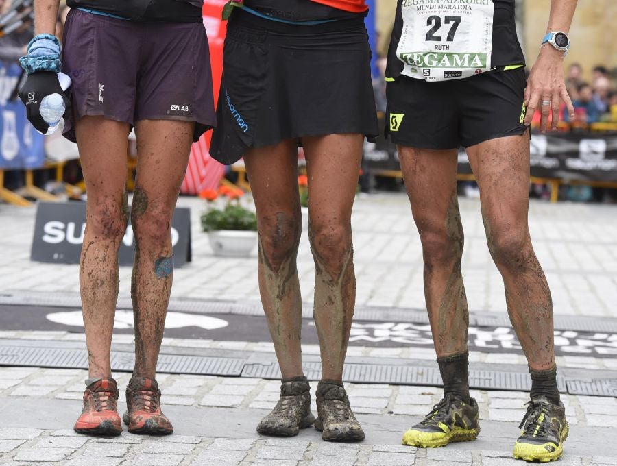El joven suizo Rémi Bonnet (23 años) se ha impuesto en la categoría masculina de la Zegama-Aizkorri tras completar la prueba en 3:53:57.
