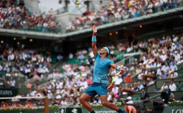 Rafa Nadal, durante su partido contra Simone Bolelli. 