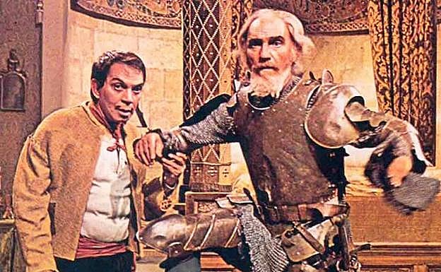 Cantinflas y Fernando Fernán Gómez en una versión de Don Quijote (1973).
