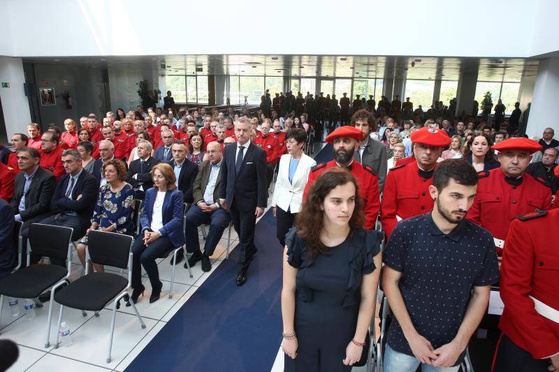 El museo de la Ertzaintza en Arkaute tendrá un «espacio permanente» dedicado a todos los agentes víctimas del terrorismo o fallecidos en acto de servicio, ha anunciado hoy el lehendakari, Iñigo Urkullu, durante la entrega de condecoraciones a ertzainas y policías de otros cuerpos.