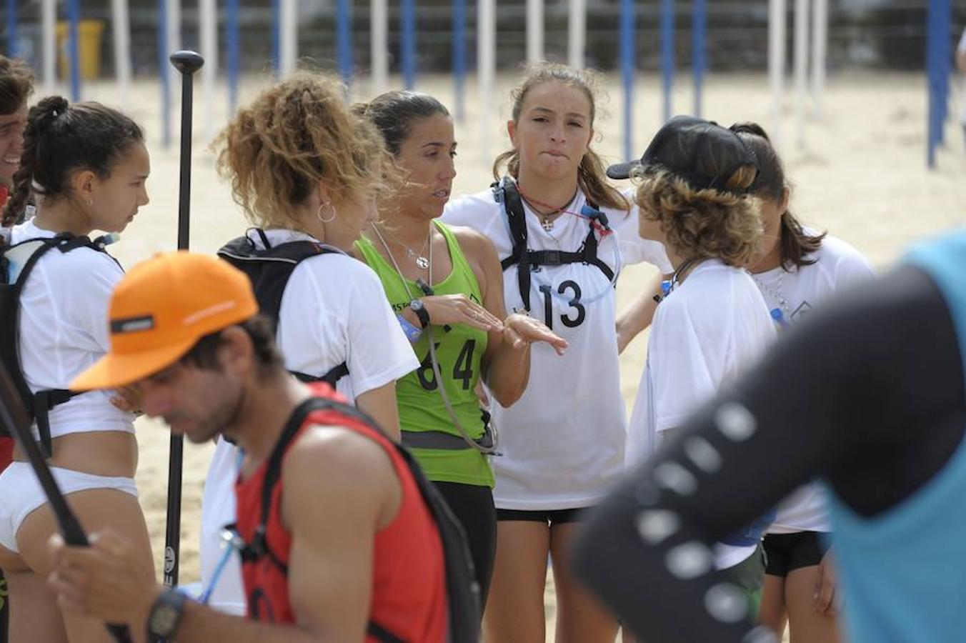 San Sebastián, de la mano del club Fortuna, ha acogido este sábado una de las citas del circuito europeo de stand up paddle valedera también para la clasificación mundial. Es el tercer año consecutivo que el circuito tiene parada en nuestra costa. 