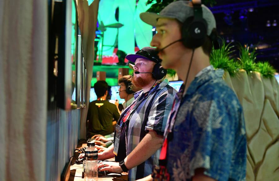 El «streaming» y otras vías de futuro para el sector de los videojuegos han sido protagonistas destacados en la feria E3, que cierra este jueves sus puertas en Los Ángeles.