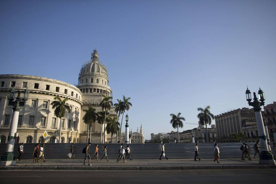 Las interminables playas paradisíacas de la Rivera Maya, Punta Cana o Varadero se imponen por su atractivo con kilómetros de arena blanca y fina, aguas cristalinas y de un azul turquesa intenso
