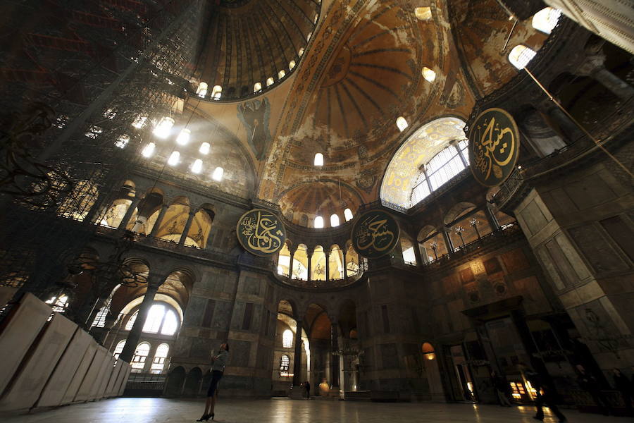 Estambul. La oferta de los aeródromos de Euskadi crece y mucho durante la temporada estival. 