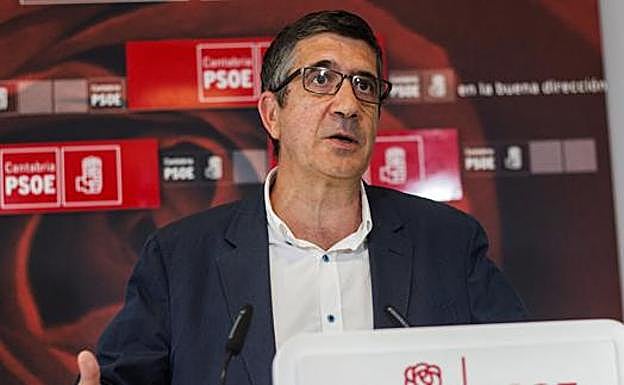 El dirigente del PSOE y exlehendakari Patxi López recalca que acercar a los presos de ETA a Euskadi no equivale a dejarlos en libertad