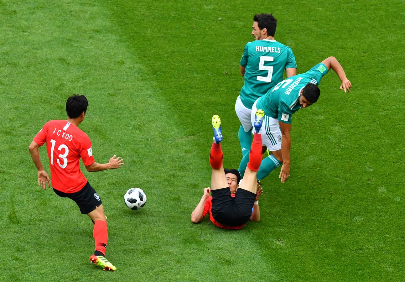 Corea del Sur venció a Alemania por 2-0 y selló el adiós de la campeona en Brasil al Mundial de Rusia.