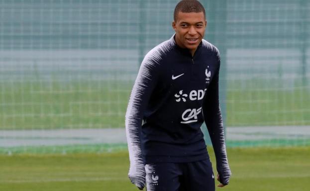 Kylian Mbappé, durante un entrenamiento. 