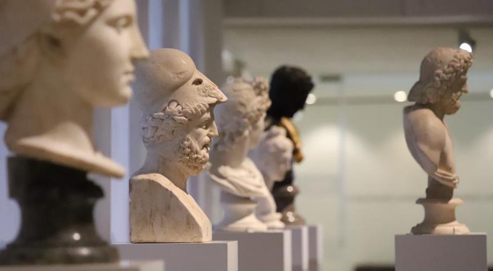 El museo donostiarra tiene una exposición del Prado sobre la mitología clásica