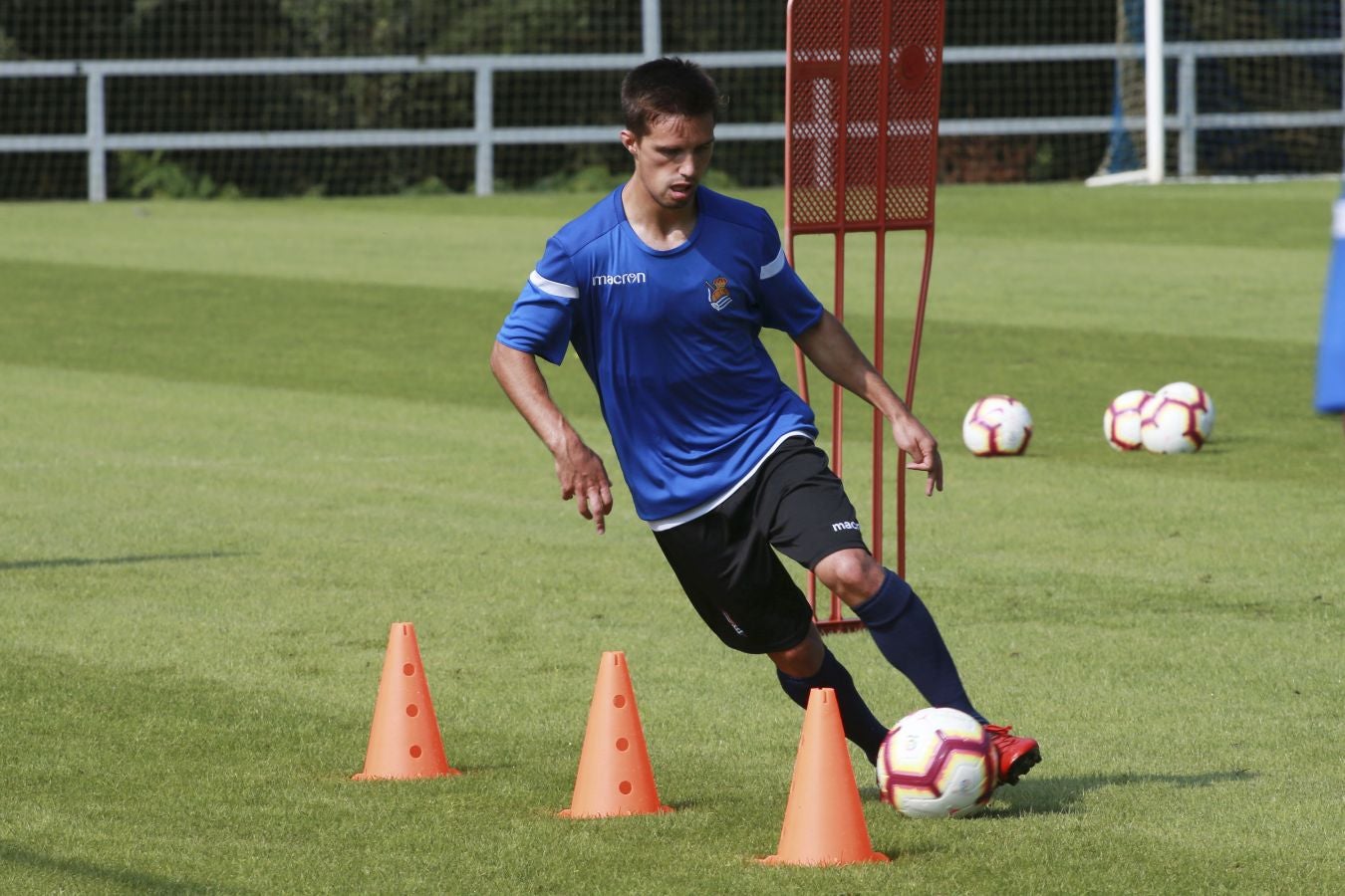 Segundo entrenamiento de la semana en Zubieta para los hombres de Asier Garitano.