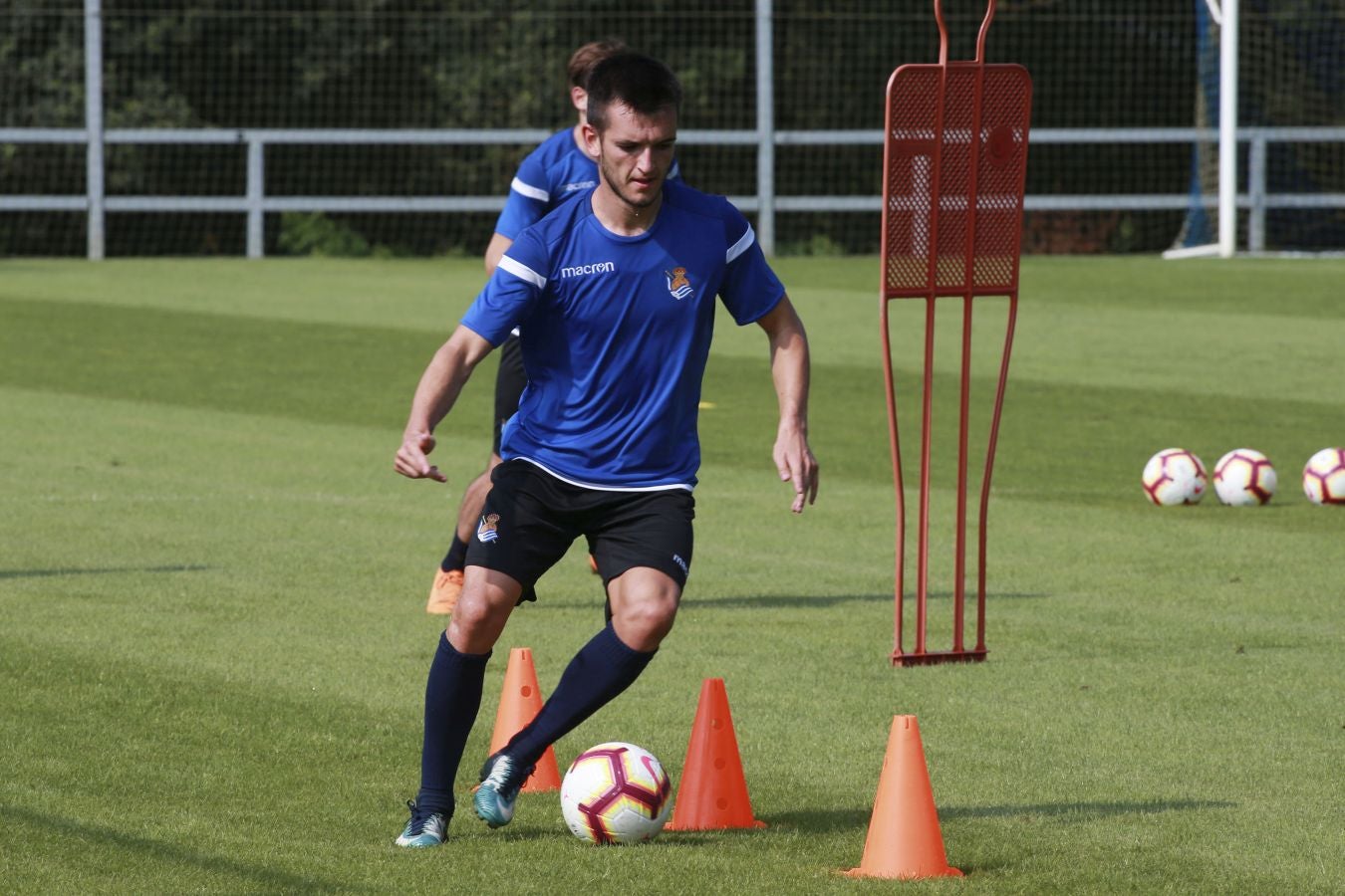 Segundo entrenamiento de la semana en Zubieta para los hombres de Asier Garitano.