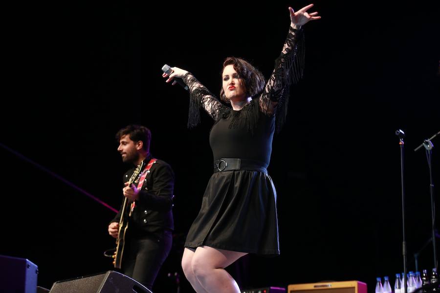 Esta noche, la actividad musical se concentra en la Benta, cuya enorme carpa alberga las actuaciones de Noa Voll Damn & The Hell Drinkers, JT Lauritsen & The Buckshot Hunters y los Canned Heat