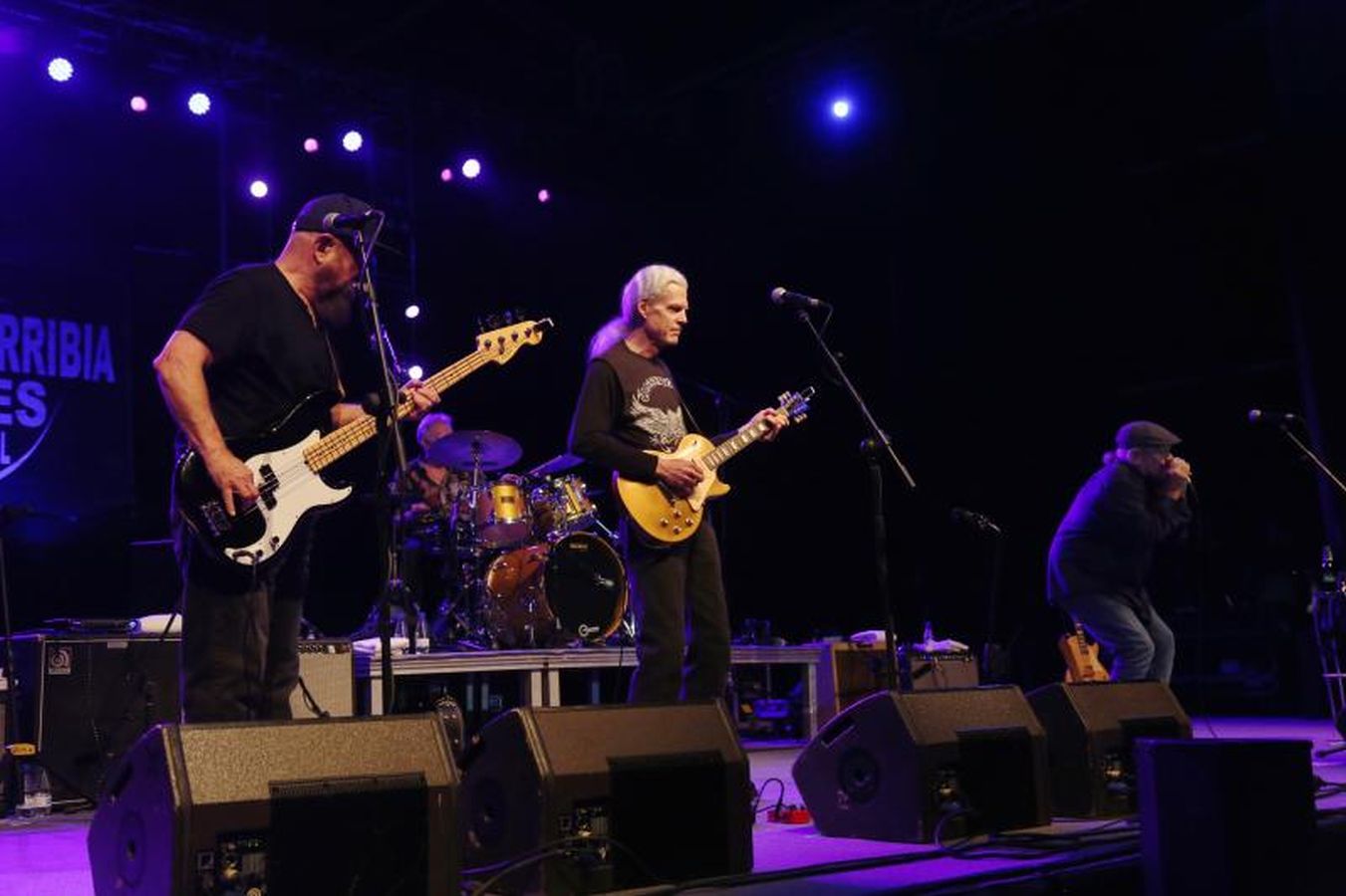 Esta noche, la actividad musical se concentra en la Benta, cuya enorme carpa alberga las actuaciones de Noa Voll Damn & The Hell Drinkers, JT Lauritsen & The Buckshot Hunters y los Canned Heat