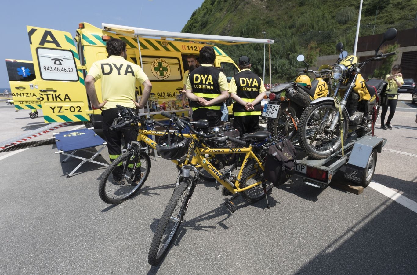 La DYA de Gipuzkoa ha celebrado su 45 aniversario con diferentes actividades en la explanada de Sagües