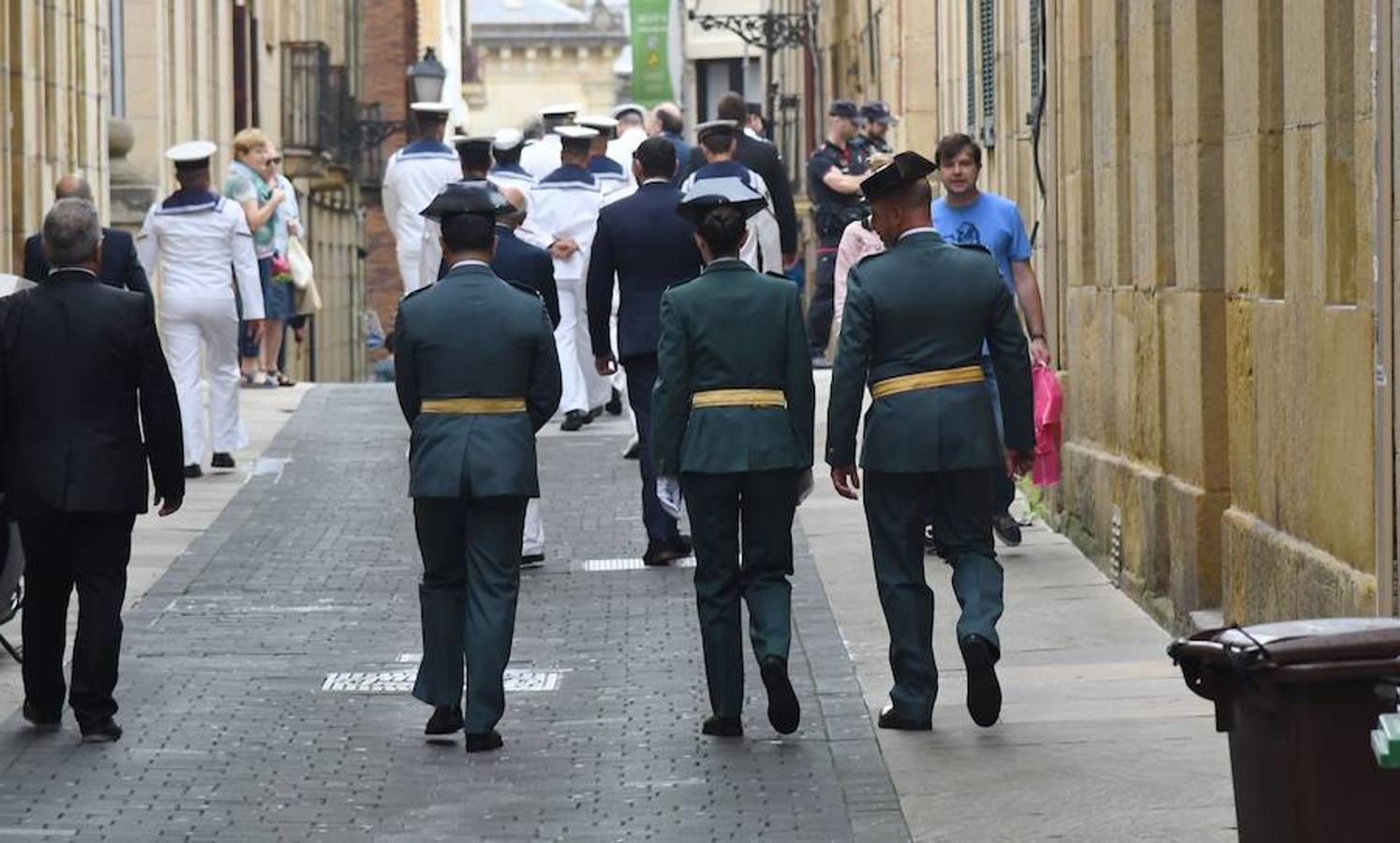 Este lunes 16 de julio se ha celebrado el día de la Virgen del Carmen en San Sebastián. El festejo, este año, ha contado con una novedad, la Coofradía donostiarra Karmengo Ama ha recuperado la tradicional procesión marítima de la Virgen por la bahía de La Concha. 