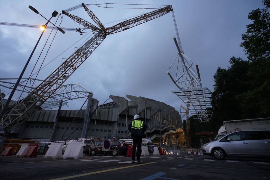 La previsión es que la megaestructura que caracterizará al estadio quede configurada a mediodía