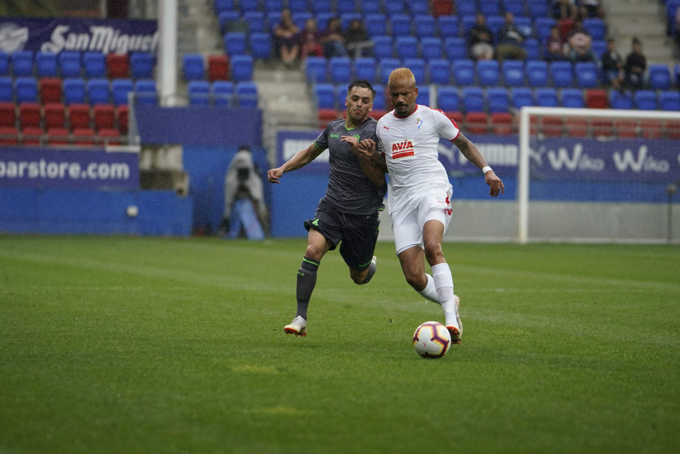 La pretemporada ya ha arrancado y con ella los amistosos. Este viernes el Eibar y la Real Sociedad se enfrentan en Ipurua. 
