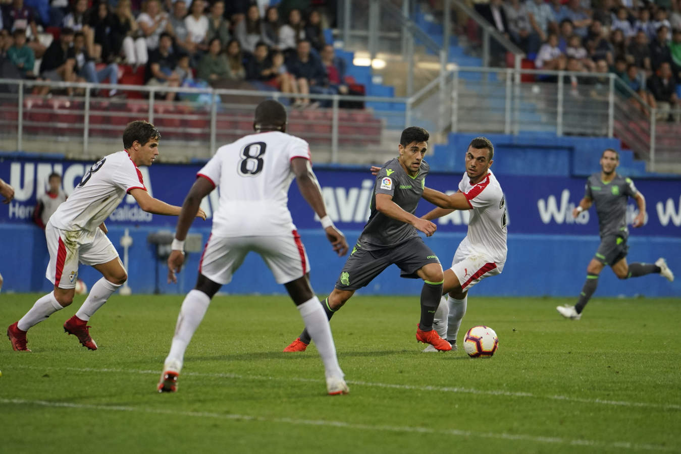 La pretemporada ya ha arrancado y con ella los amistosos. Este viernes el Eibar y la Real Sociedad se enfrentan en Ipurua. 