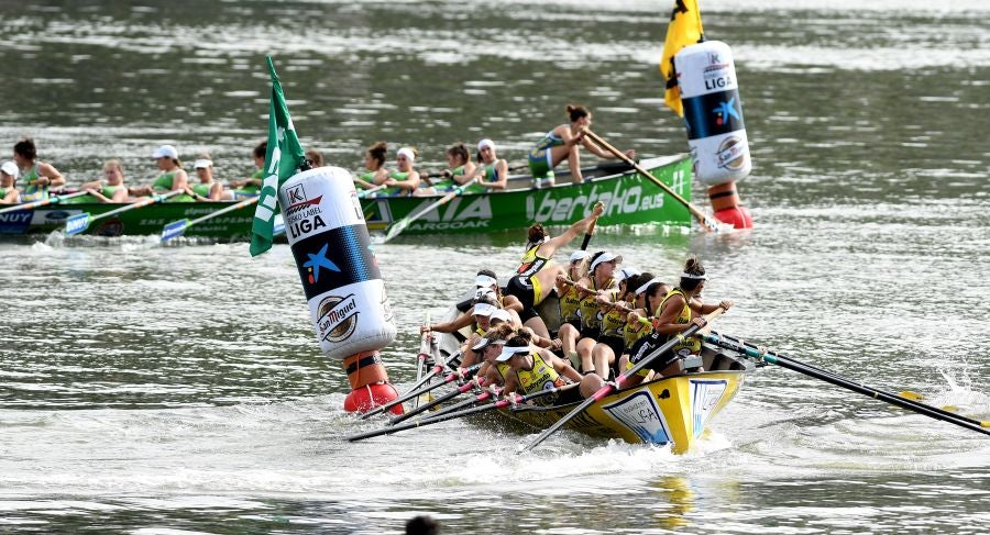 Las bateleras consiguen su séptima victoria consecutiva superando en siete segundos a Orio.