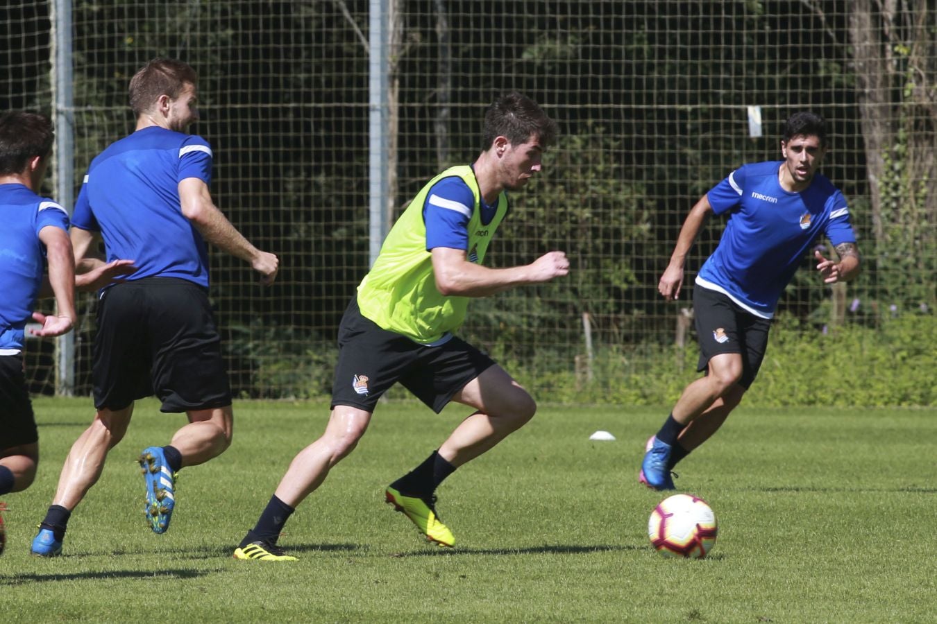 El mexicano ha retomado los entrenamientos tras disfrutar de unos días de descanso consesuados con la Real Sociedad al haber participado en el Mundial
