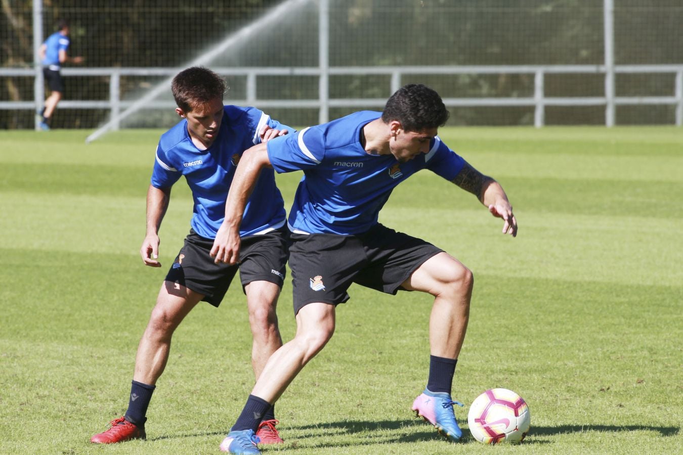 El mexicano ha retomado los entrenamientos tras disfrutar de unos días de descanso consesuados con la Real Sociedad al haber participado en el Mundial