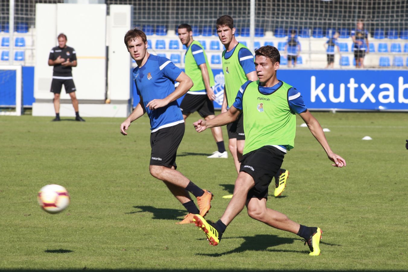El mexicano ha retomado los entrenamientos tras disfrutar de unos días de descanso consesuados con la Real Sociedad al haber participado en el Mundial