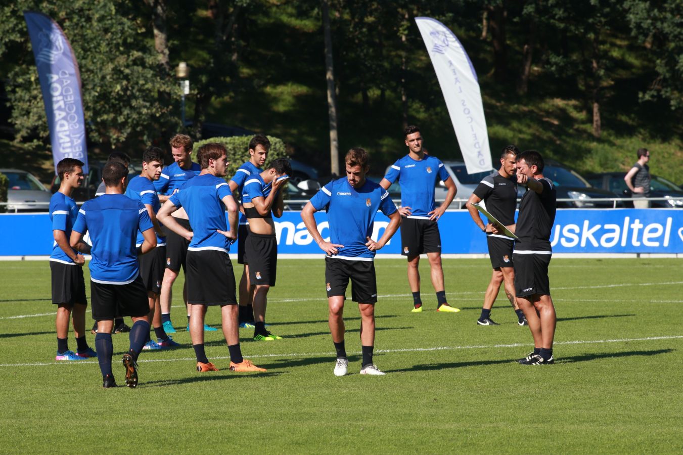 El mexicano ha retomado los entrenamientos tras disfrutar de unos días de descanso consesuados con la Real Sociedad al haber participado en el Mundial