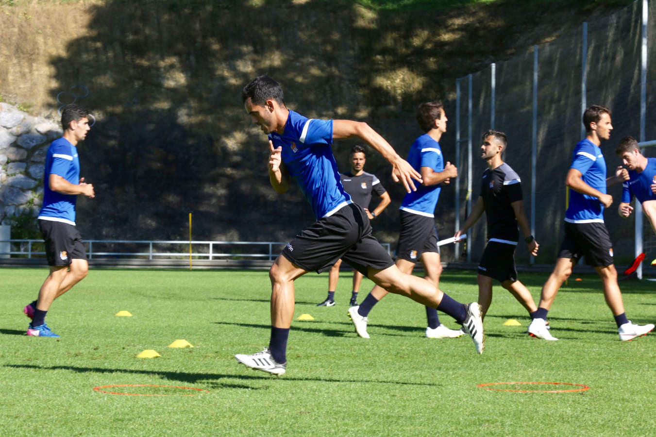 El mexicano ha retomado los entrenamientos tras disfrutar de unos días de descanso consesuados con la Real Sociedad al haber participado en el Mundial