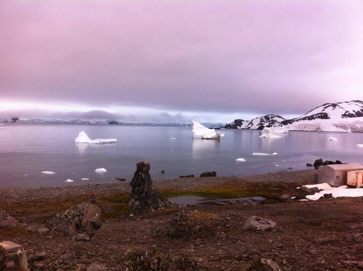 Iñaki Irastorza es un ingeniero donostiarra que durante cuatro meses al año viaja al continente más austral de la sierra