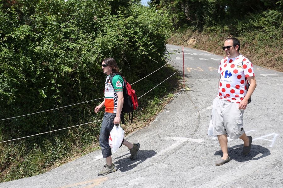 Un gran ambiente en la subida final de la clasica San Sebastián 2018, a los ciclistas no les faltará apoyo