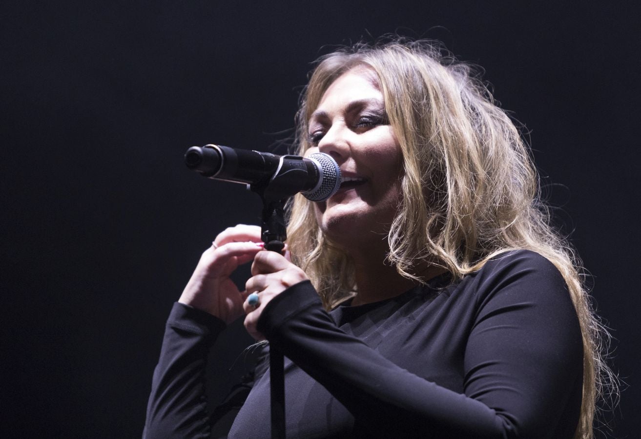 El público vibró con la actuación de la donostiarra en el inicio de las fiestas