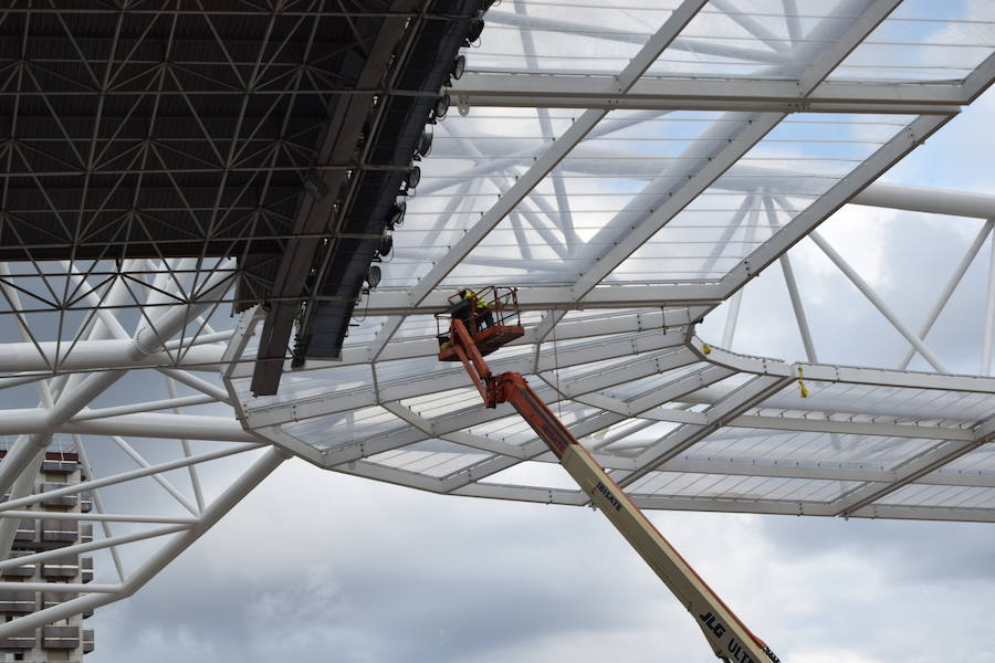 El estadio de Anoeta ya muestra en buena parte cómo estará el día de su reapertura, el 15 de septiembre, ante el F.C. Barcelona