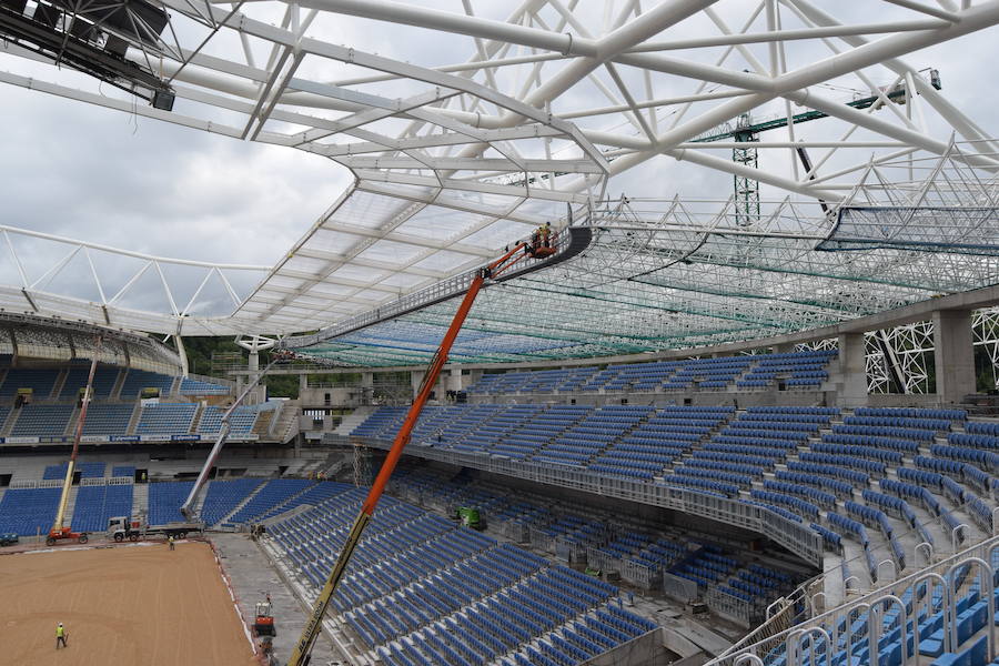 El estadio de Anoeta ya muestra en buena parte cómo estará el día de su reapertura, el 15 de septiembre, ante el F.C. Barcelona