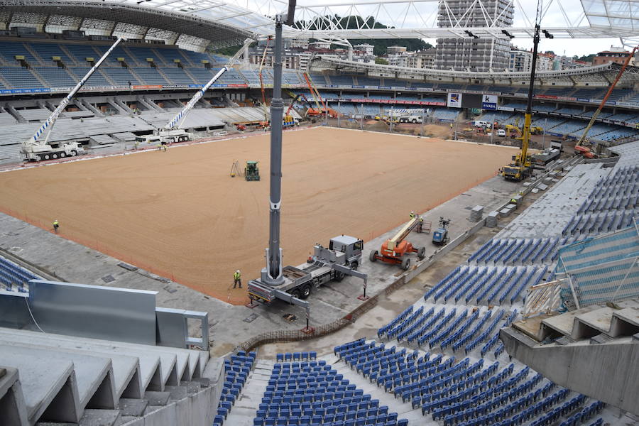 El estadio de Anoeta ya muestra en buena parte cómo estará el día de su reapertura, el 15 de septiembre, ante el F.C. Barcelona