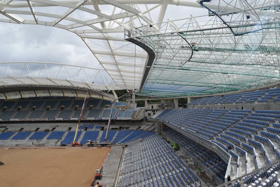 El estadio de Anoeta ya muestra en buena parte cómo estará el día de su reapertura, el 15 de septiembre, ante el F.C. Barcelona