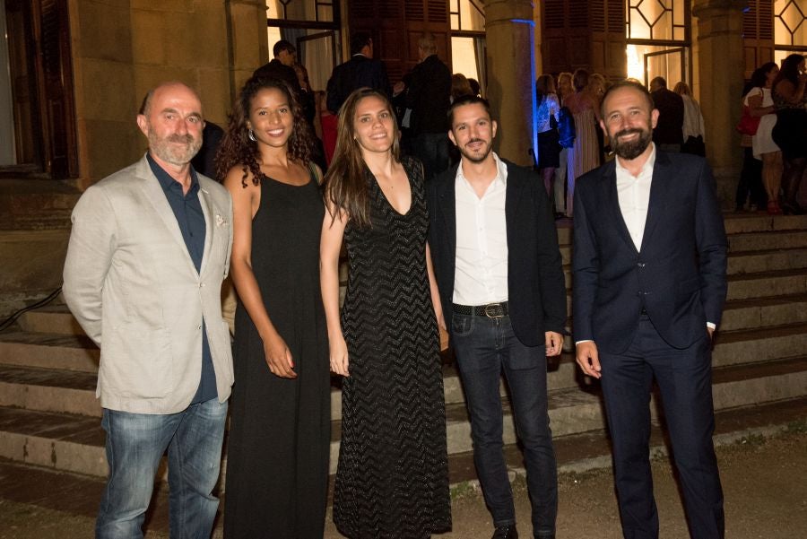 La tradicional fiesta de Teledonosti en el Palacio Miramar de San Sebastián volvió a congregar a diversos representantes de la sociedad guipuzcoana. 