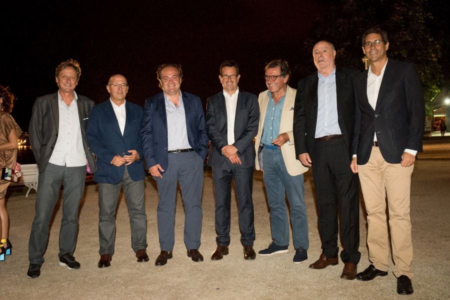 La tradicional fiesta de Teledonosti en el Palacio Miramar de San Sebastián volvió a congregar a diversos representantes de la sociedad guipuzcoana. 