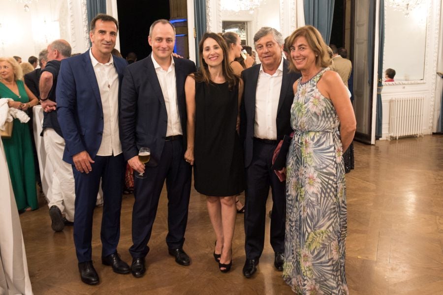 La tradicional fiesta de Teledonosti en el Palacio Miramar de San Sebastián volvió a congregar a diversos representantes de la sociedad guipuzcoana. 