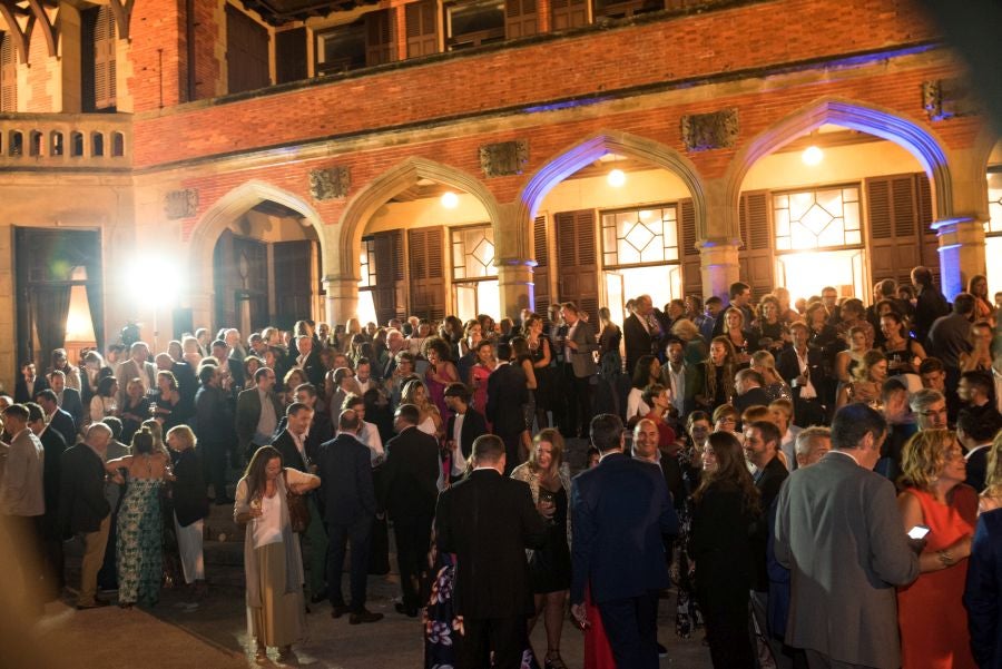 La tradicional fiesta de Teledonosti en el Palacio Miramar de San Sebastián volvió a congregar a diversos representantes de la sociedad guipuzcoana. 