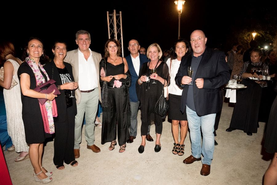 La tradicional fiesta de Teledonosti en el Palacio Miramar de San Sebastián volvió a congregar a diversos representantes de la sociedad guipuzcoana. 