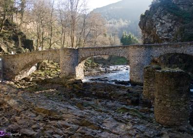 Imagen secundaria 1 - Por sus puentes los conoceréis la historia de Gipuzkoa