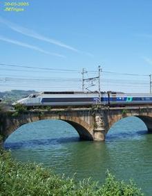 Imagen secundaria 2 - Por sus puentes los conoceréis la historia de Gipuzkoa