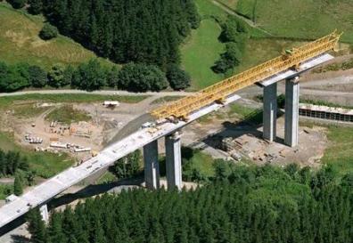 Imagen secundaria 1 - Por sus puentes los conoceréis la historia de Gipuzkoa