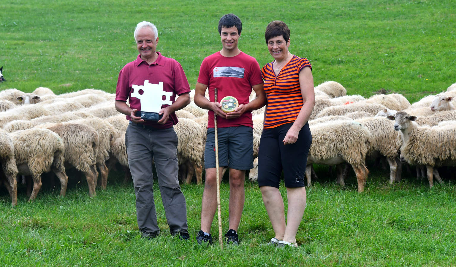 Julen Arburua hace queso en un caserío muy apartado de Baztan. El campeón quiere agradecer la ayuda que ha recibido de las queserías Aizpea e Ipiñaburu