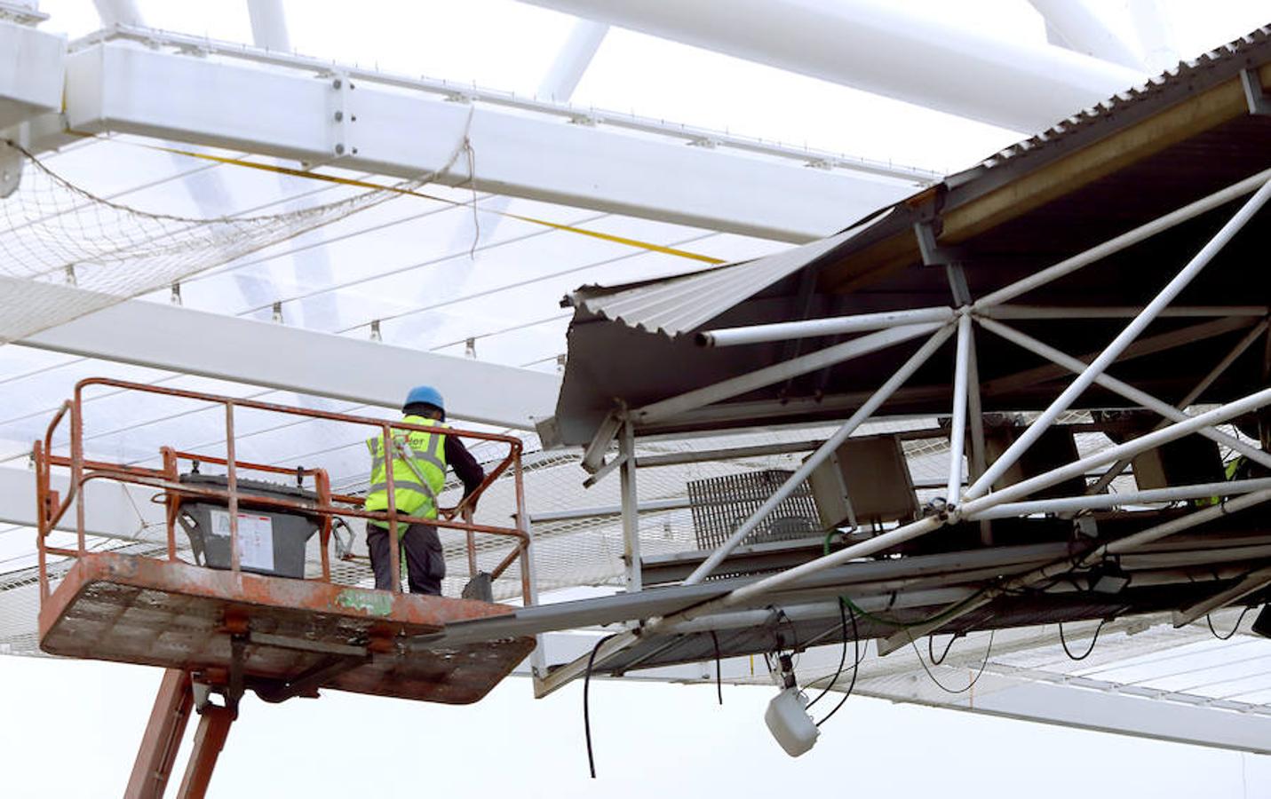 El estadio de la Real Sociedad continúa con las obras para que todo esté listo el próximo sábado día 15 en el partido ante el Barcelona